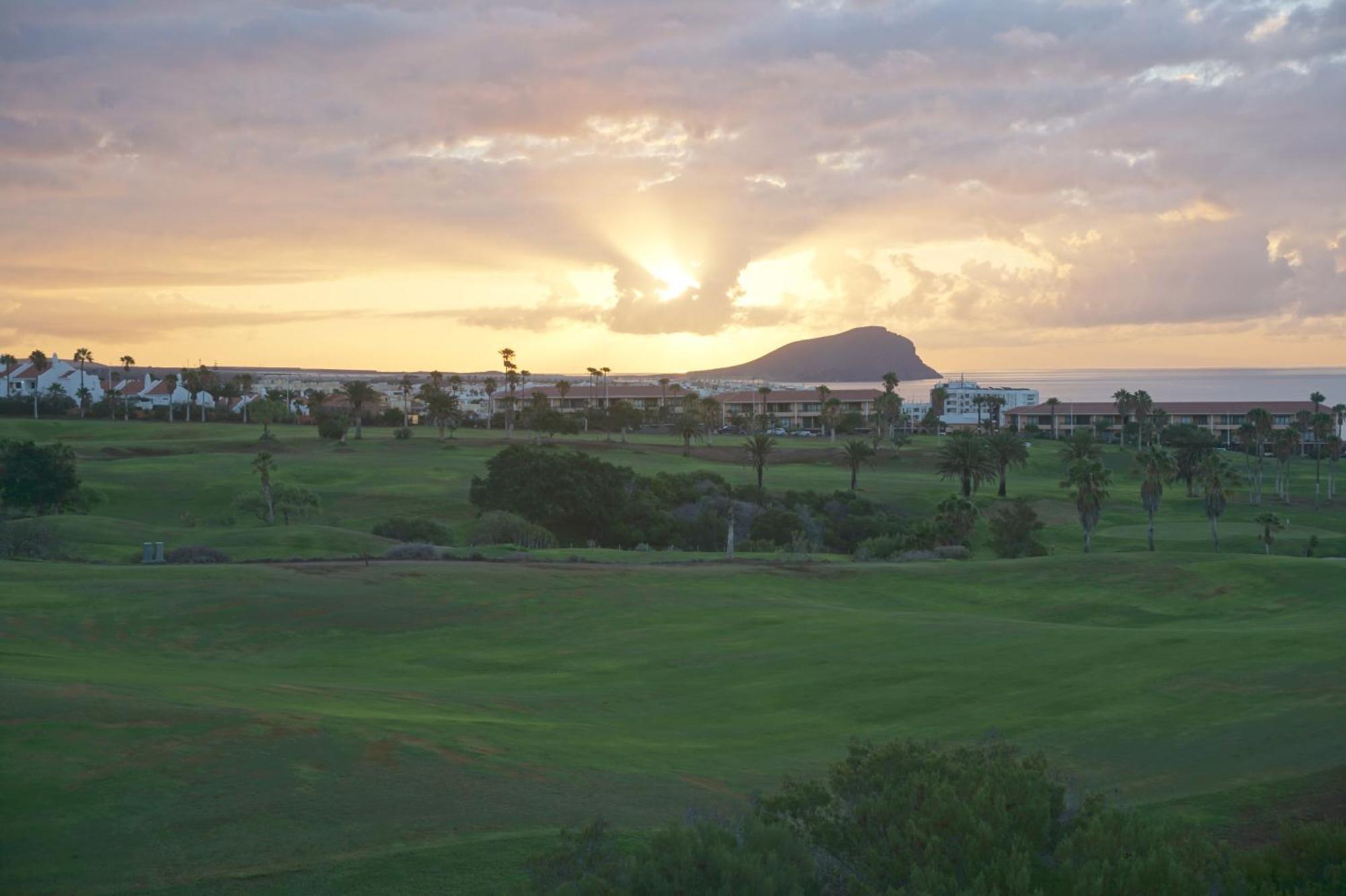 Golf Del Sur Apartment - Magnificent Panorama Of The Ocean, El Teide, And Montana Roja San Miguel de Abona Extérieur photo